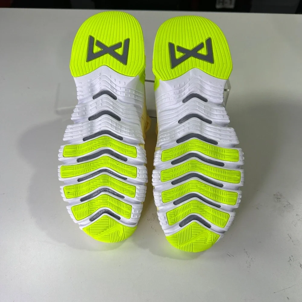 Nike Free Metcon 5 'Citron Tint Grey Volt' DV3950-800 Women's Size 9